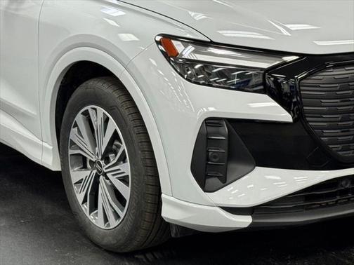 2025 Audi Q4 e-tron Premium 45 quattro