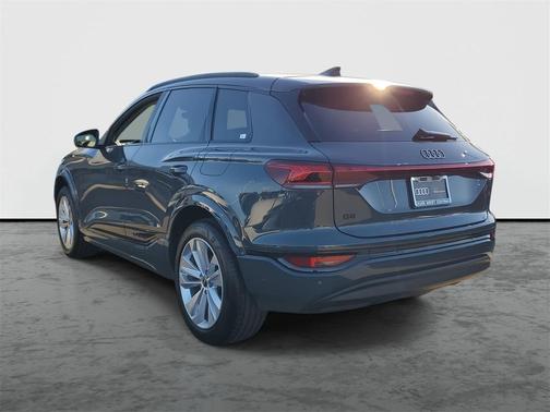 2025 Audi Q6 e-tron Premium