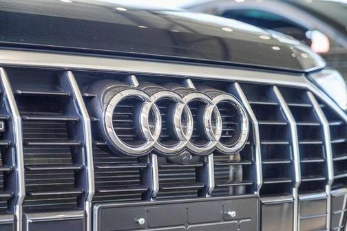 2024 Audi Q3 45 S line Premium Plus