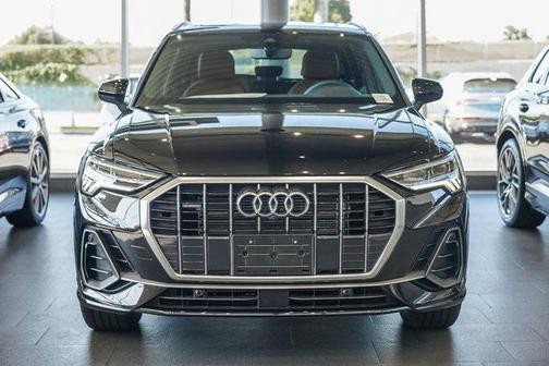 2024 Audi Q3 45 S line Premium Plus