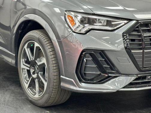 2025 Audi Q3 45 S line Premium Plus