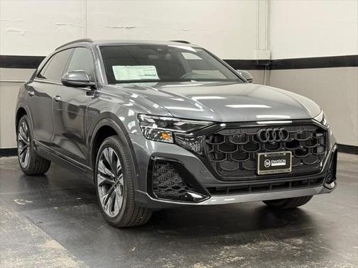 2025 Audi Q8 55 Premium Plus