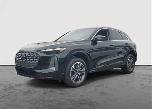 2025 Audi Q5 Premium TFSI quattro S tronic