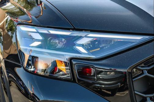 2025 Audi RS Q8 4.0T