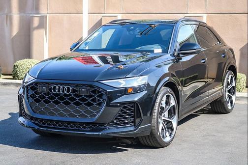 2025 Audi RS Q8 4.0T