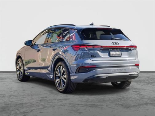 2025 Audi Q4 e-tron Premium 45 RWD