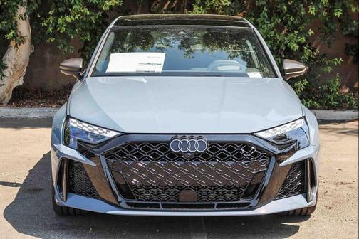 2025 Audi RS 3 2.5T (S tronic)