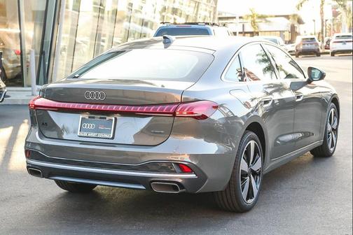 2025 Audi A5 Premium Plus TFSI quattro S tronic