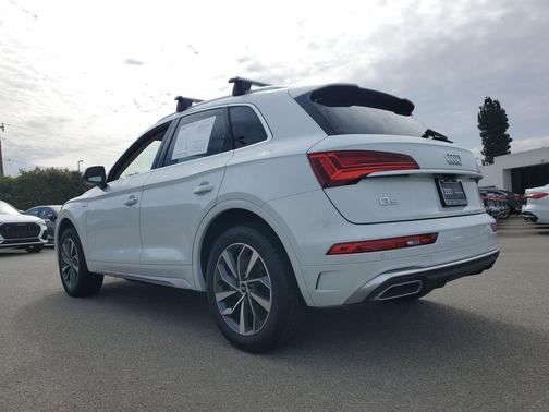 2022 Audi Q5 45 S line Premium Plus