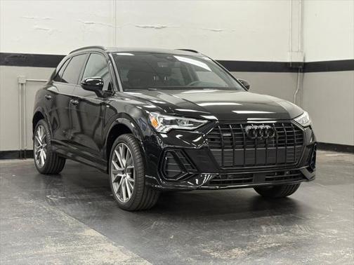 2025 Audi Q3 45 S line Premium Plus