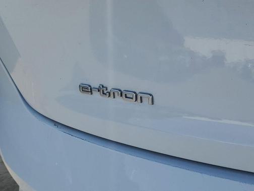 2021 Audi e-tron Sportback Prestige