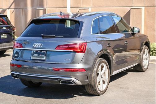 2023 Audi Q5 45 S line Premium Plus