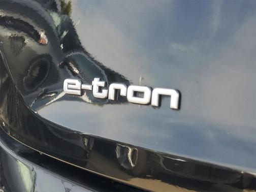 2021 Audi e-tron Sportback Premium Plus