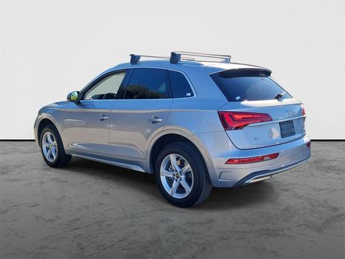 2023 Audi Q5 40 Premium