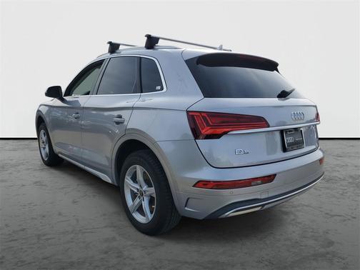 2023 Audi Q5 40 Premium
