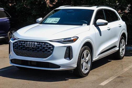 2025 Audi Q5 Premium Plus