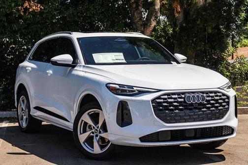 2025 Audi Q5 Premium Plus