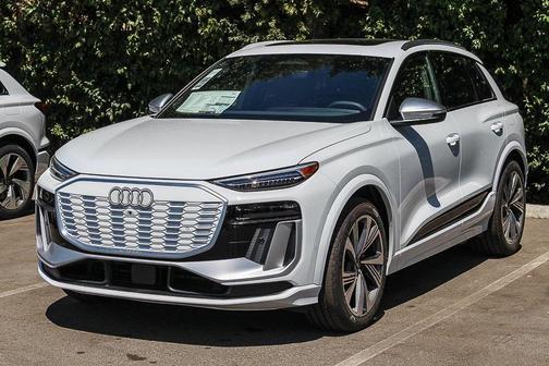 2025 Audi SQ6 e-tron Prestige quattro