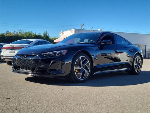 2023 Audi RS e-tron GT quattro
