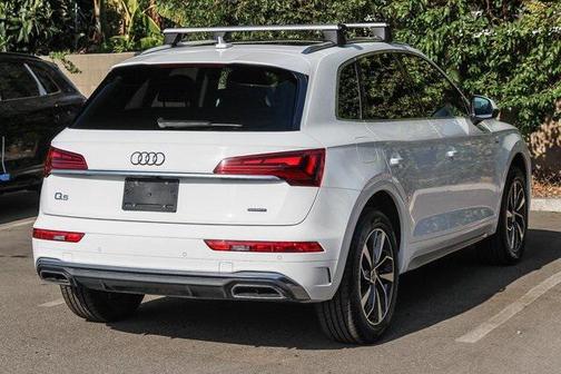2022 Audi Q5 45 S line Premium Plus