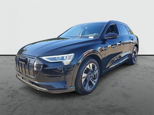 2023 Audi e-tron Premium quattro