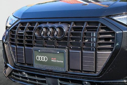 2025 Audi Q3 45 S line Premium Plus