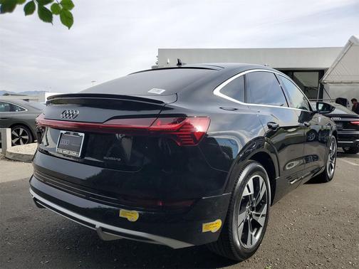 2022 Audi e-tron Sportback S line Prestige