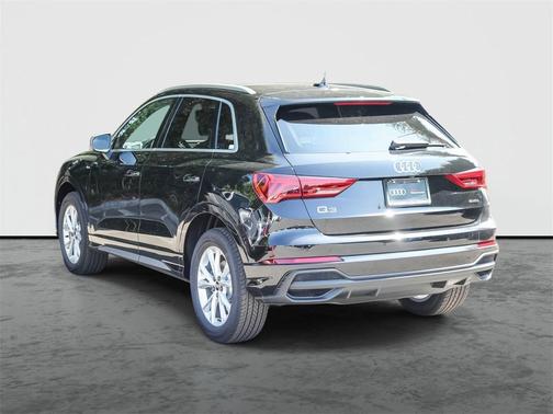 2025 Audi Q3 45 S line Premium Plus