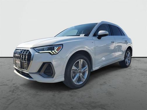 2022 Audi Q3 45 S line Premium Plus