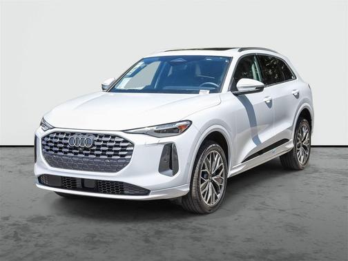 2025 Audi Q5 Premium Plus TFSI quattro S tronic