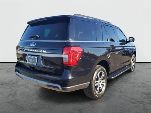 2022 Ford Expedition XLT