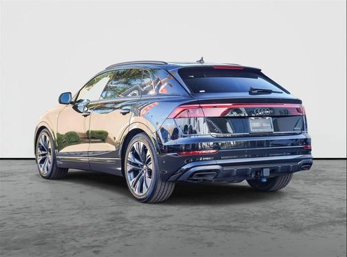 2026 Audi Q8 55 Premium Plus