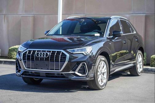 2023 Audi Q3 45 S line Premium Plus