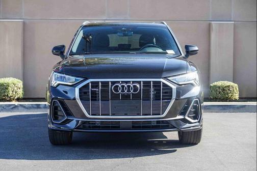 2023 Audi Q3 45 S line Premium Plus