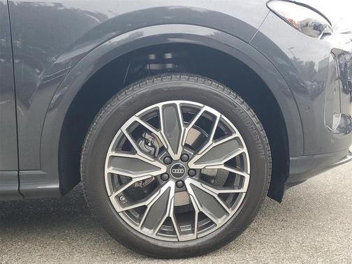 2025 Audi Q5 Premium Plus TFSI quattro S tronic