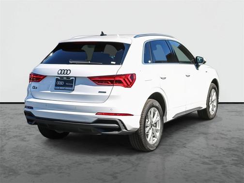 2025 Audi Q3 45 S line Premium Plus