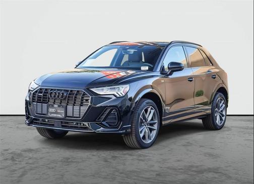 2025 Audi Q3 Premium 45 TFSI S line quattro Tiptronic