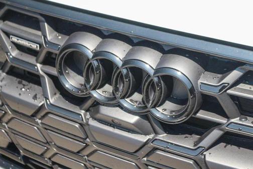 2025 Audi A6 55 Premium Plus