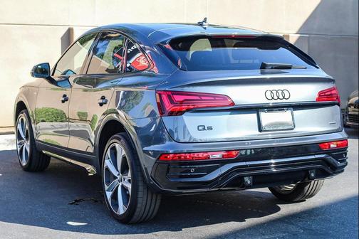 2024 Audi Q5 45 S line Premium Plus
