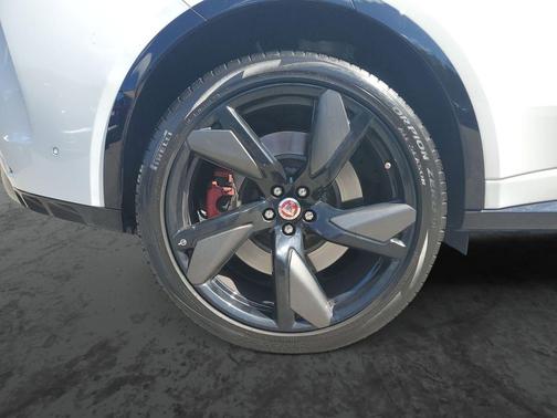 Fuji White 2023 Jaguar F-PACE SVR P550 AWD Automatic