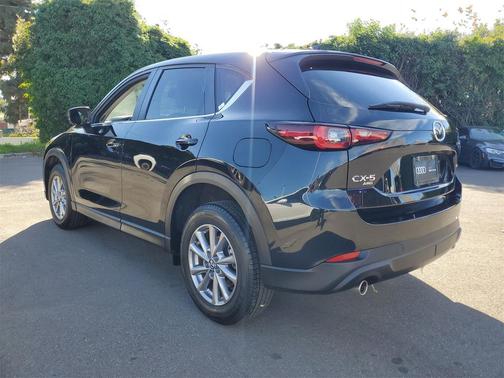 2023 Mazda CX-5 2.5 S Preferred Package