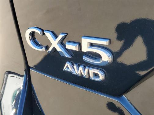 2023 Mazda CX-5 2.5 S Preferred Package
