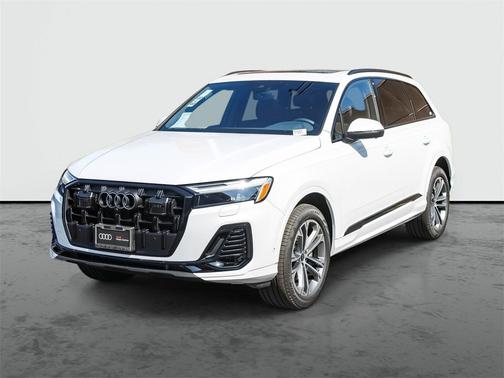 2026 Audi Q7 45 Premium
