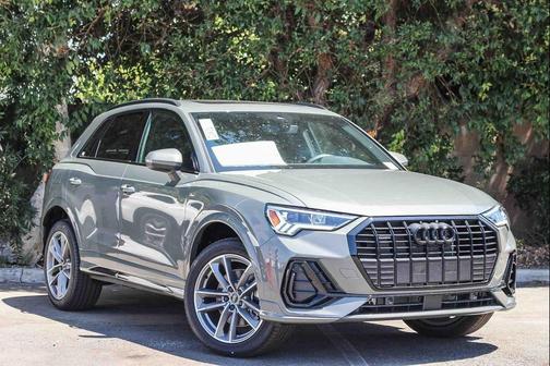 2025 Audi Q3 Premium 45 TFSI S line quattro Tiptronic