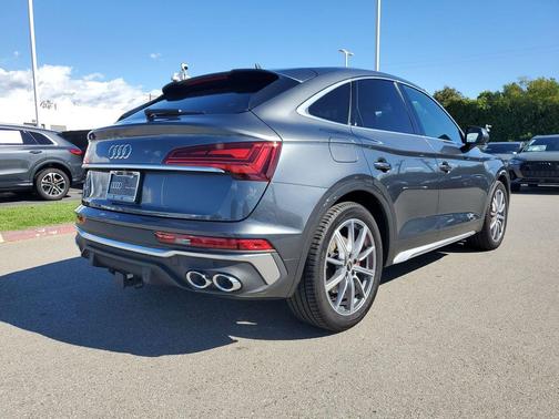2025 Audi SQ5 3.0T Premium Plus