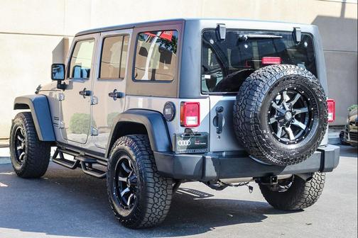 2017 Jeep Wrangler Unlimited Sport