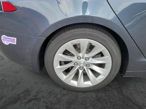 2018 Tesla Model S 75D