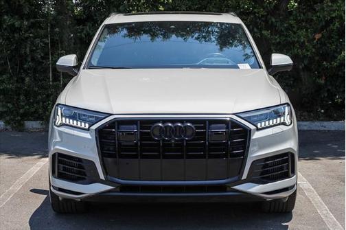 2021 Audi Q7 55 Prestige