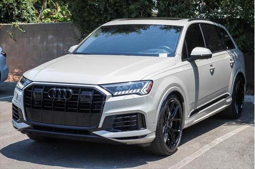 2021 Audi Q7 55 Prestige