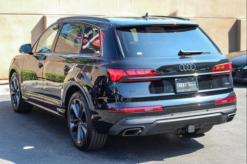 2026 Audi Q7 55 Prestige